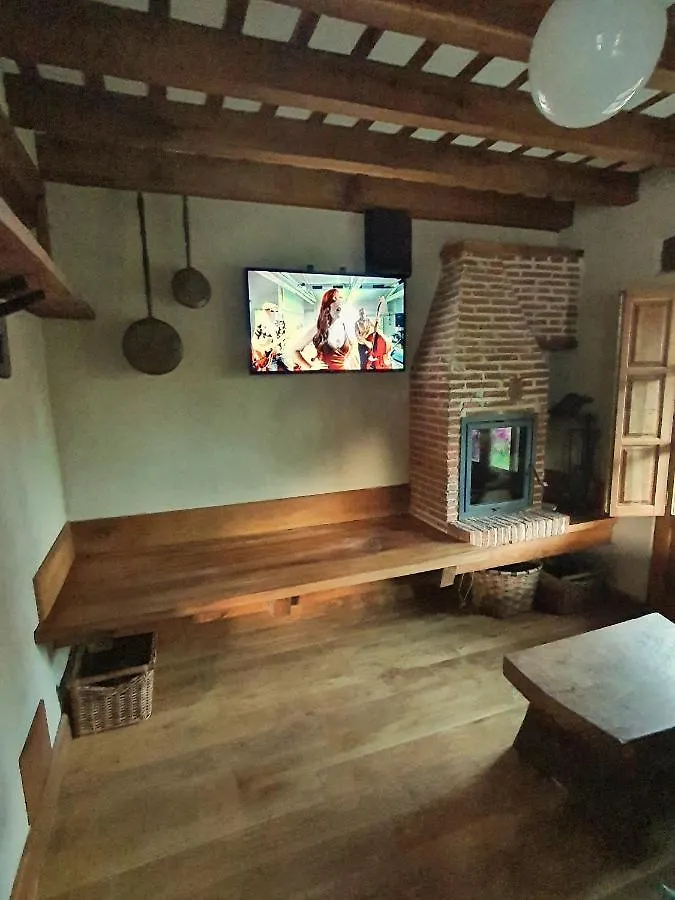 La Casuca De Agueero Villa Aguero  Holiday home Aguero (Cantabria)